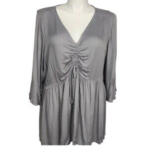 Torrid Tunic Top Womens Size 1 Gray Ruched‎ Front Peplum Boho Flowy Rayon Blouse